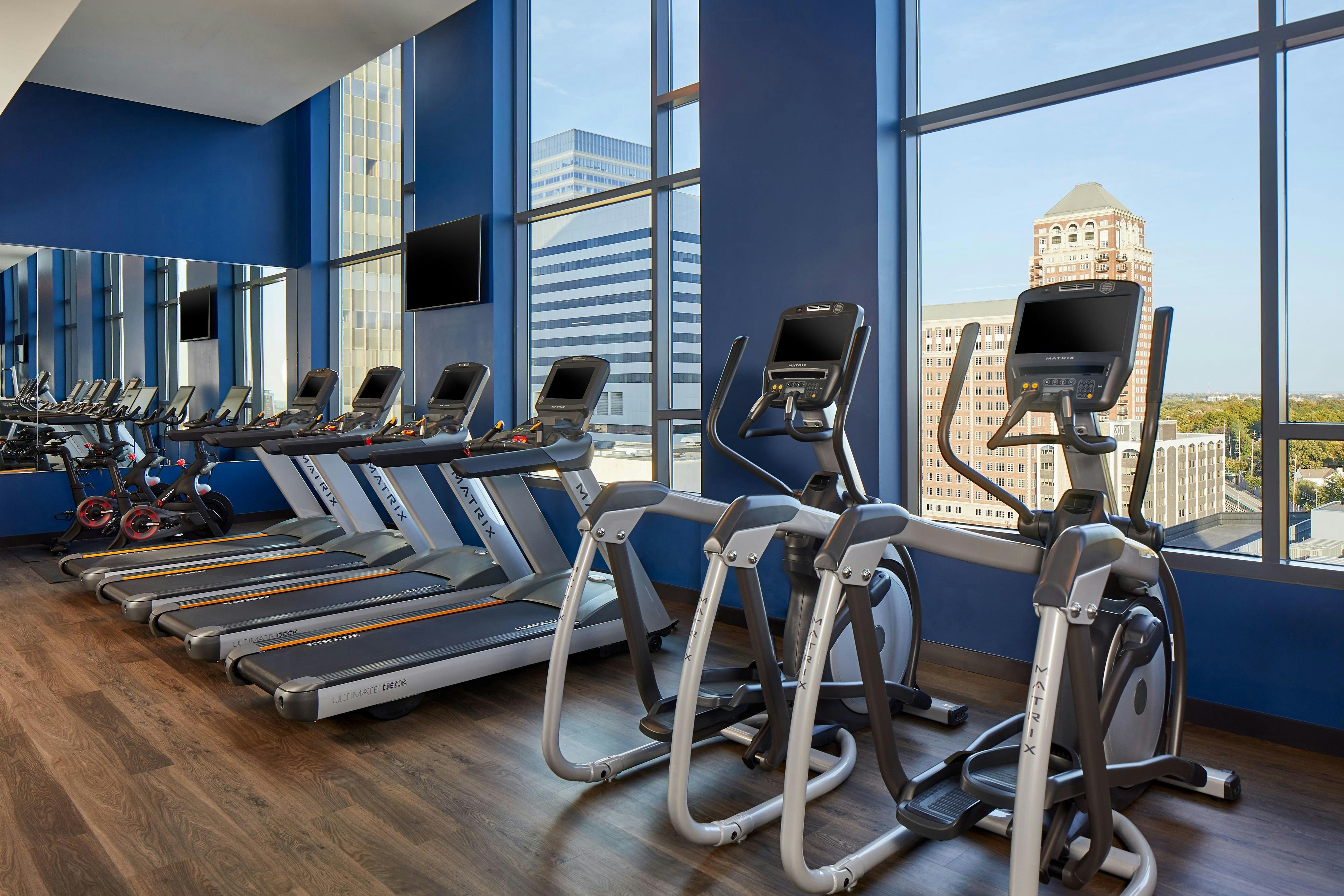 Le Meridien St. Louis Clayton (ex Sheraton Clayton Plaza Hotel) 7/36