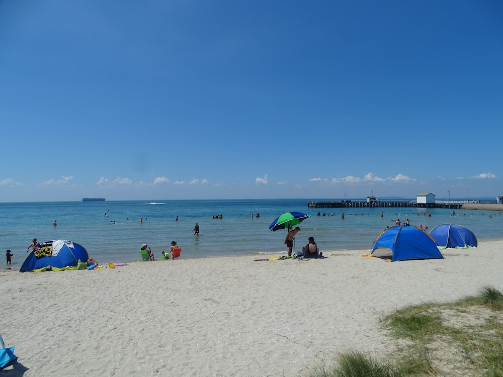 Beachwalk Cottage 26/50