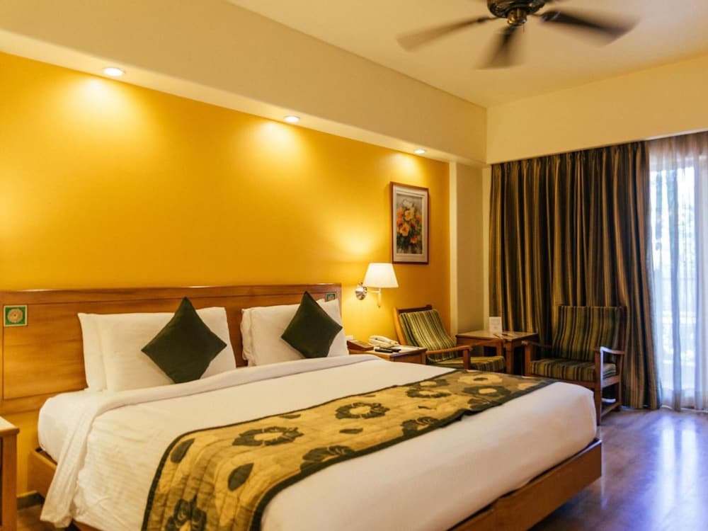 Acron Candolim Regina 13/41
