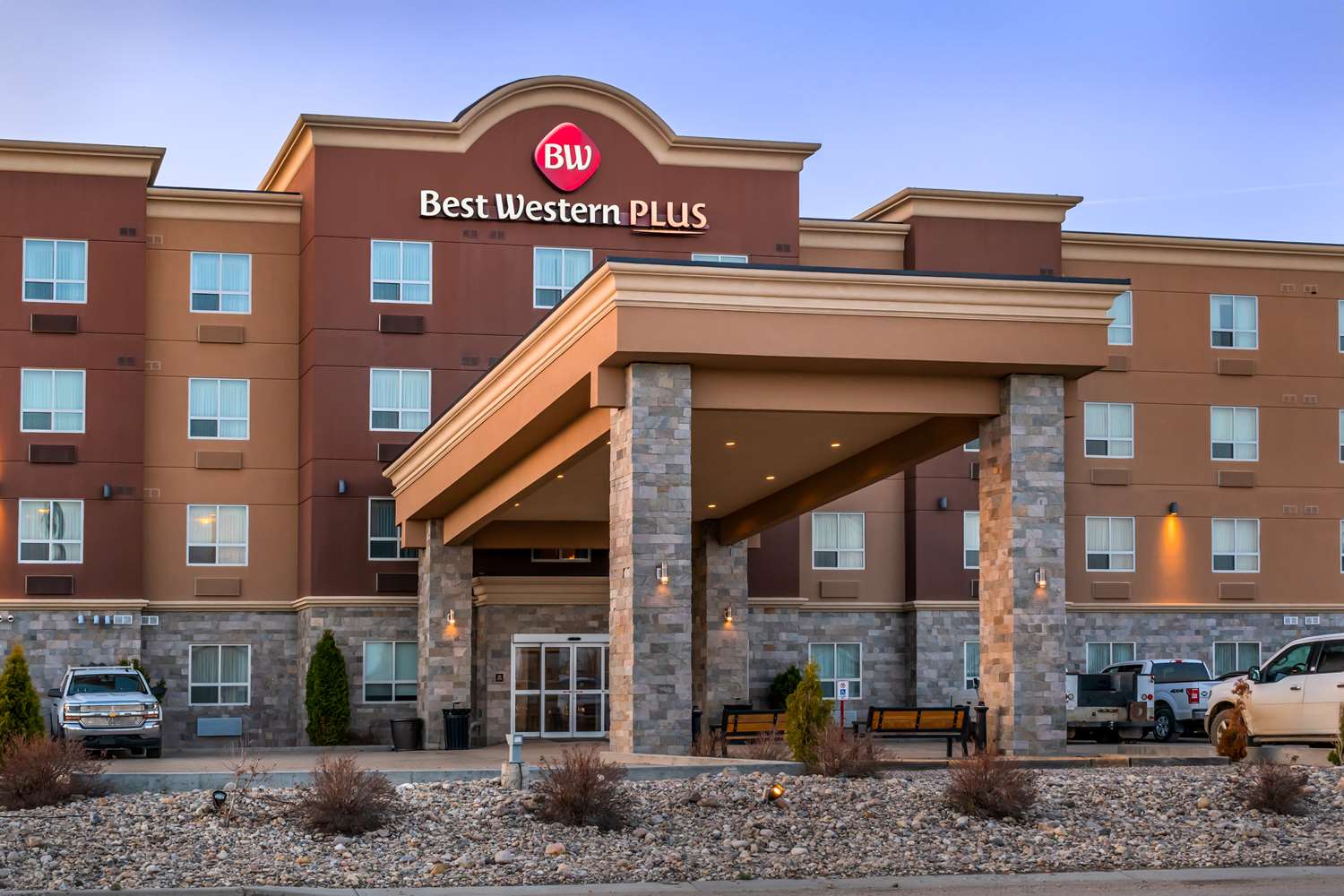 Best Western Plus Kindersley Hotel 4/40