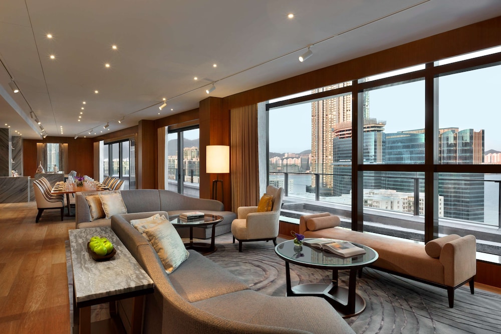 Kerry Hotel Hong Kong 24/43
