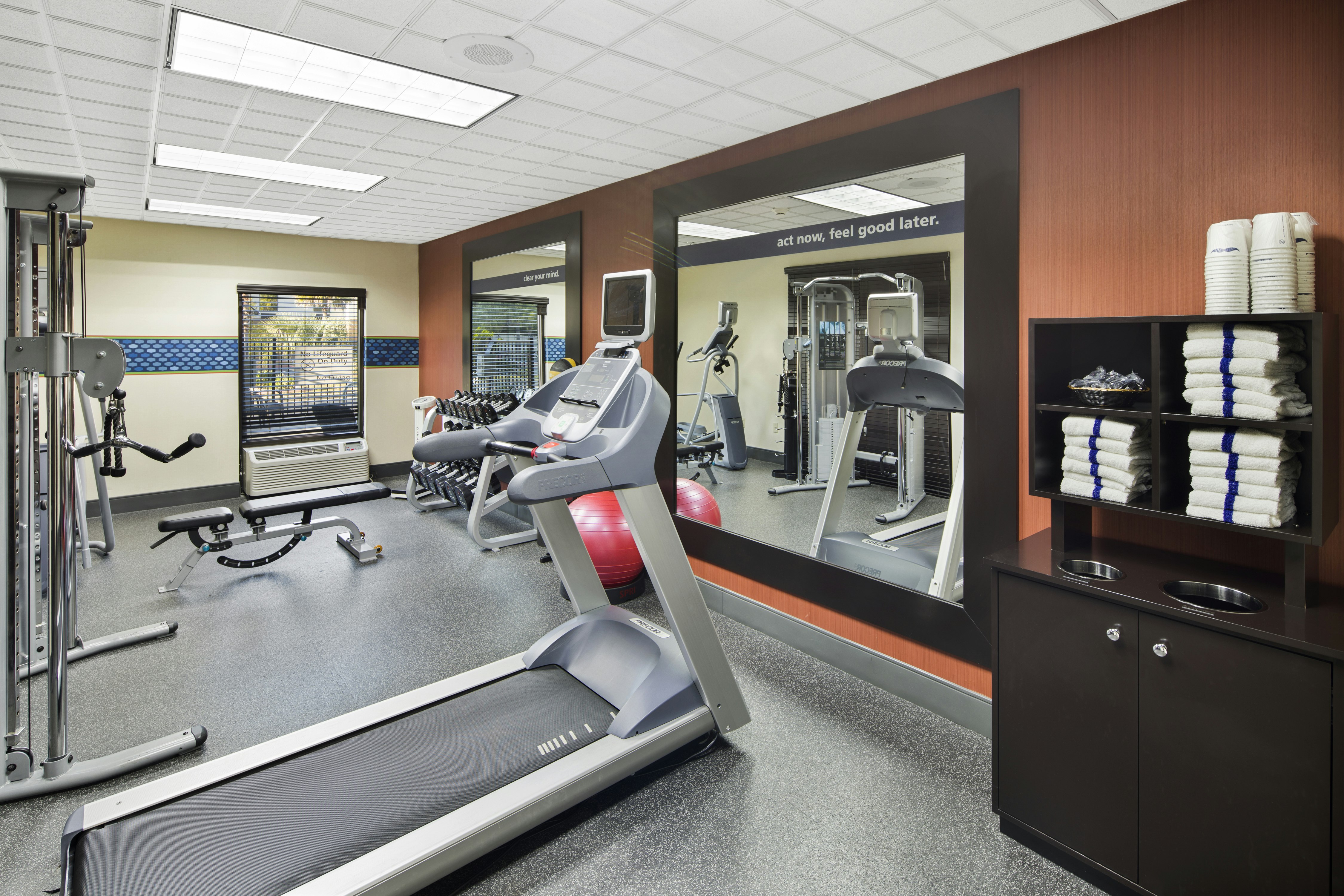 Hampton Inn Hinesville 19/41