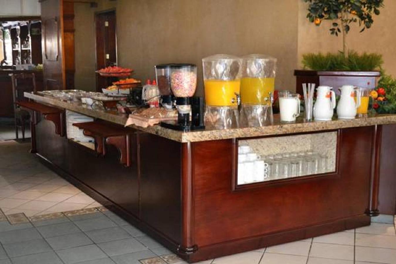 Hotel Feria Jalisciense 4/37