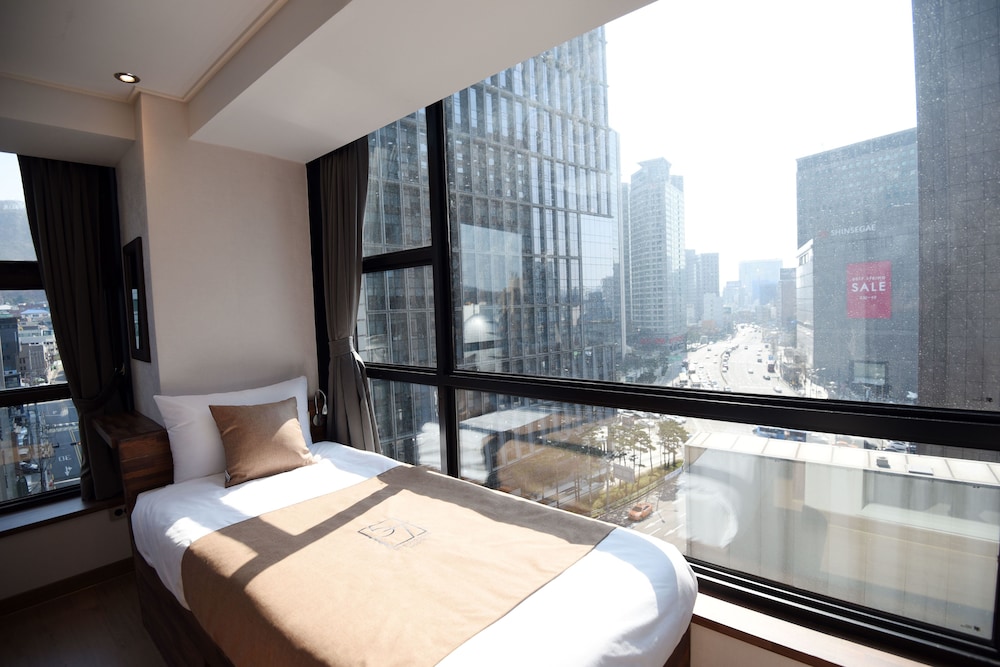 57 Myeongdong Hostel 49/66