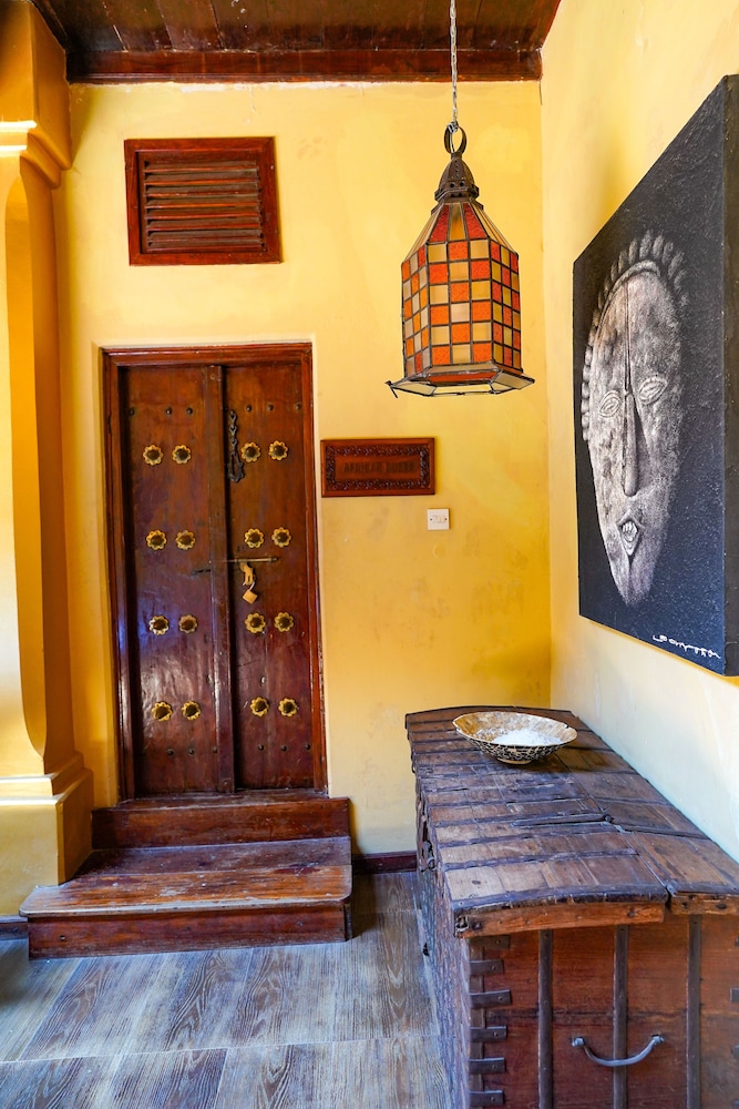 Jafferji House 12/77