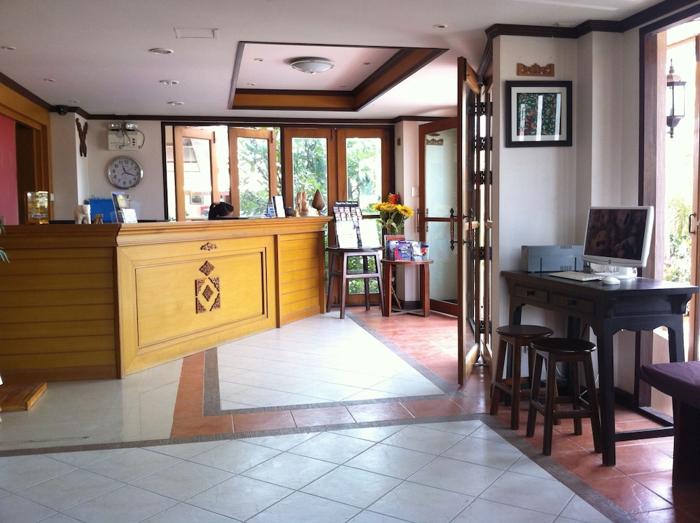 LaOr INN HUA HIN 12/51