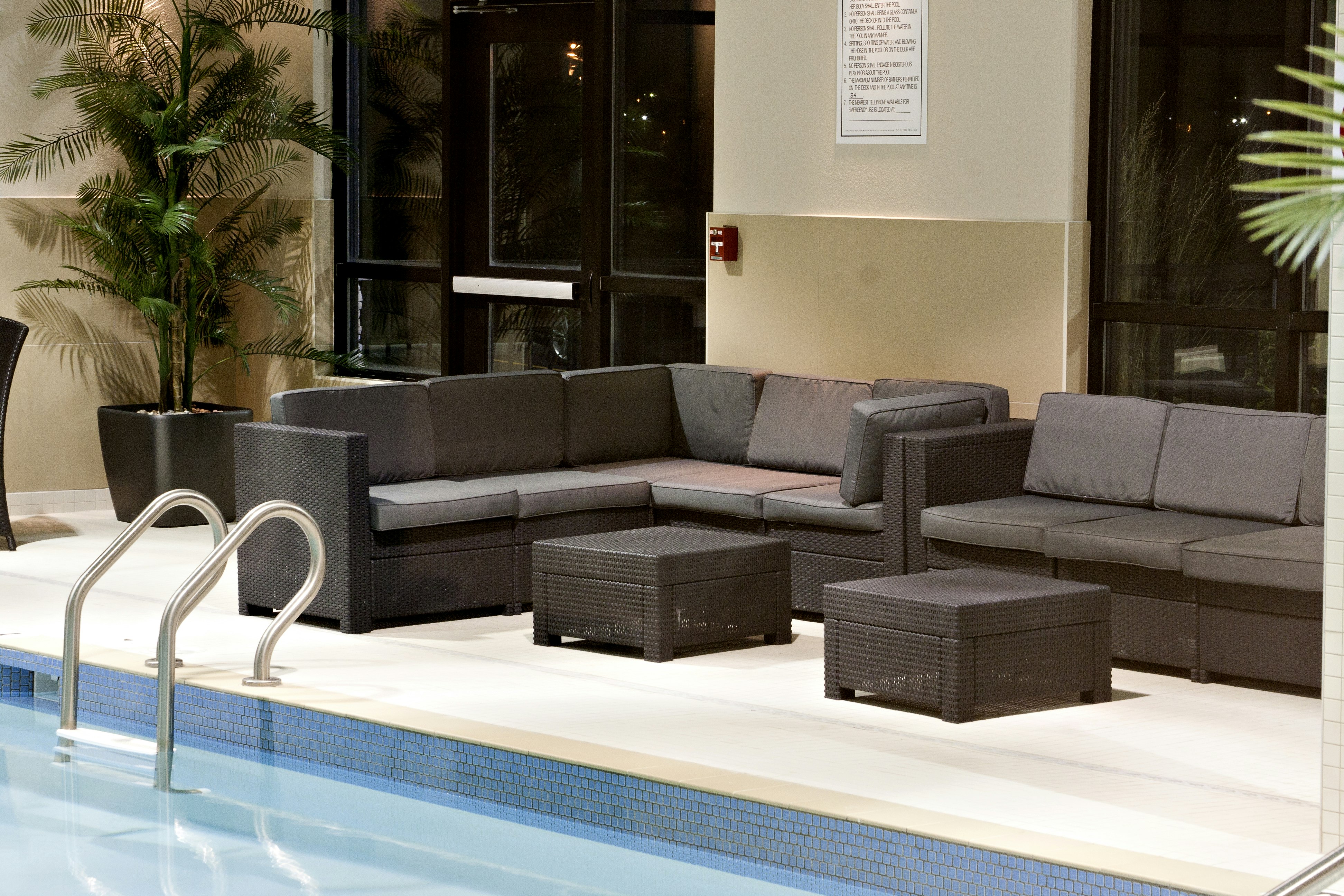 Holiday Inn Express Pembroke 36/51