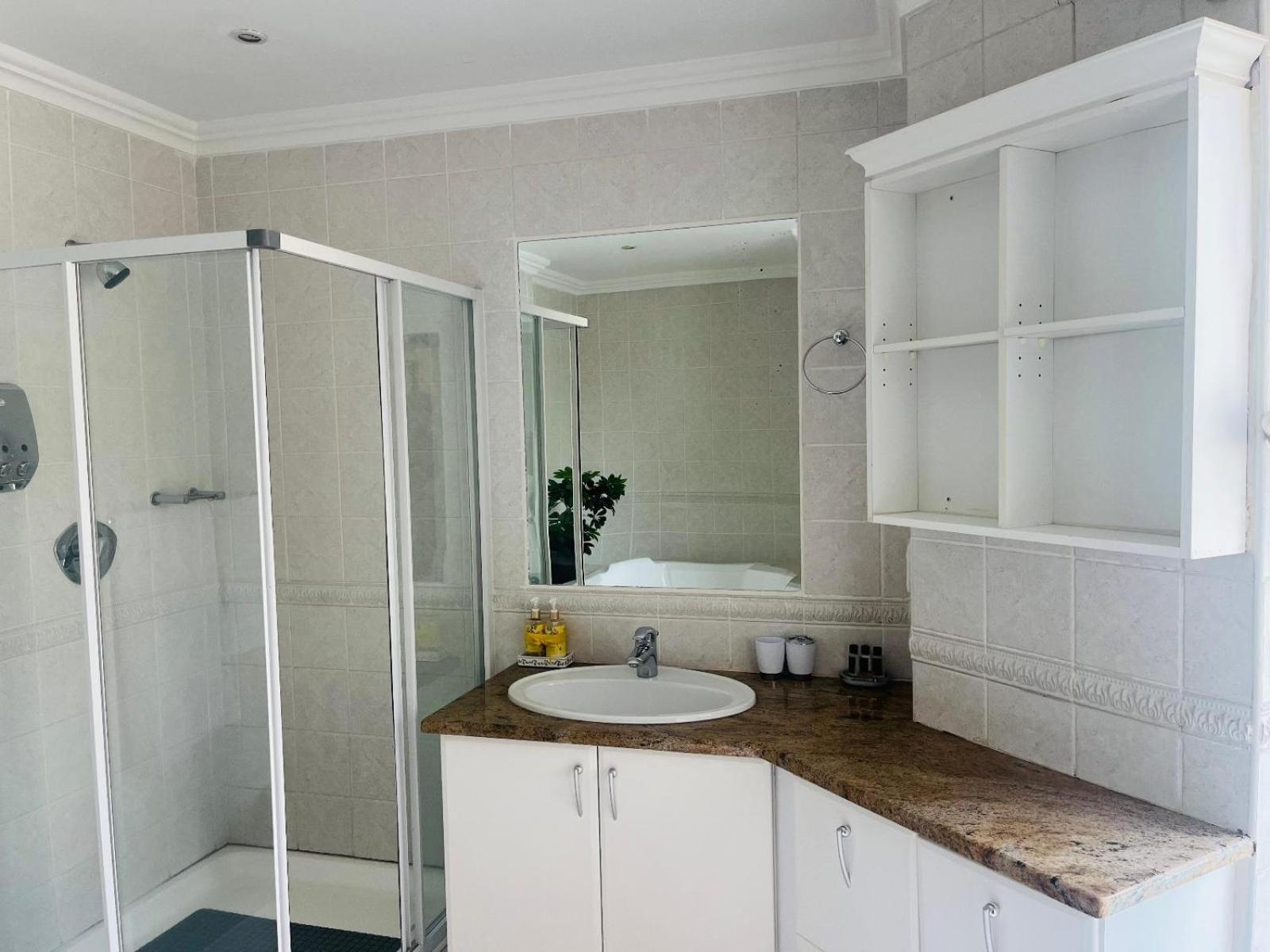 Bophirima Boutique Hotel 33/37