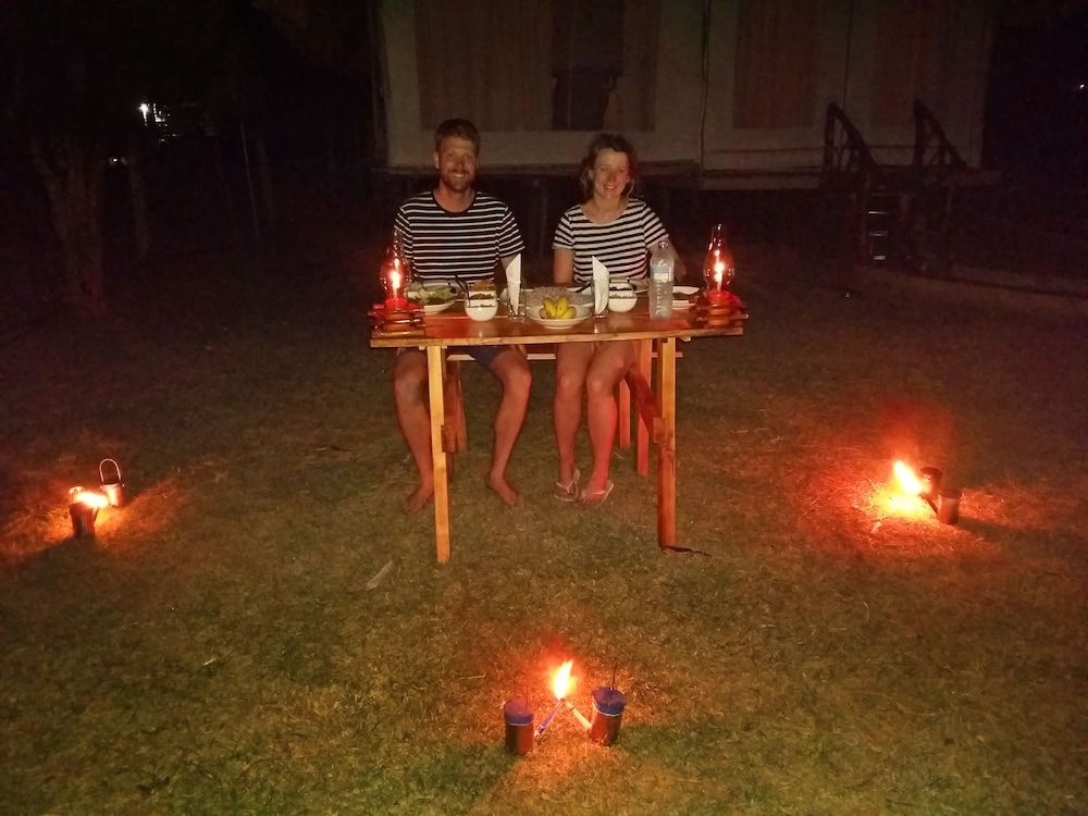 Yala Lake View Cabanas 23/28