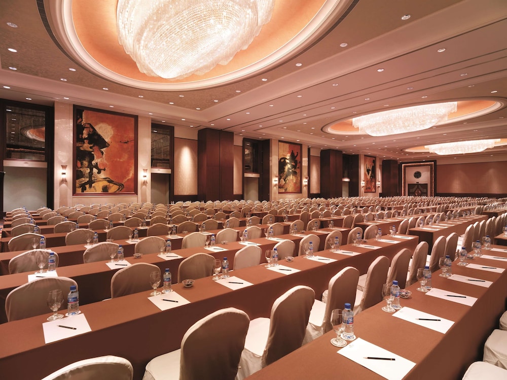 Shangri-La Suzhou 40/50