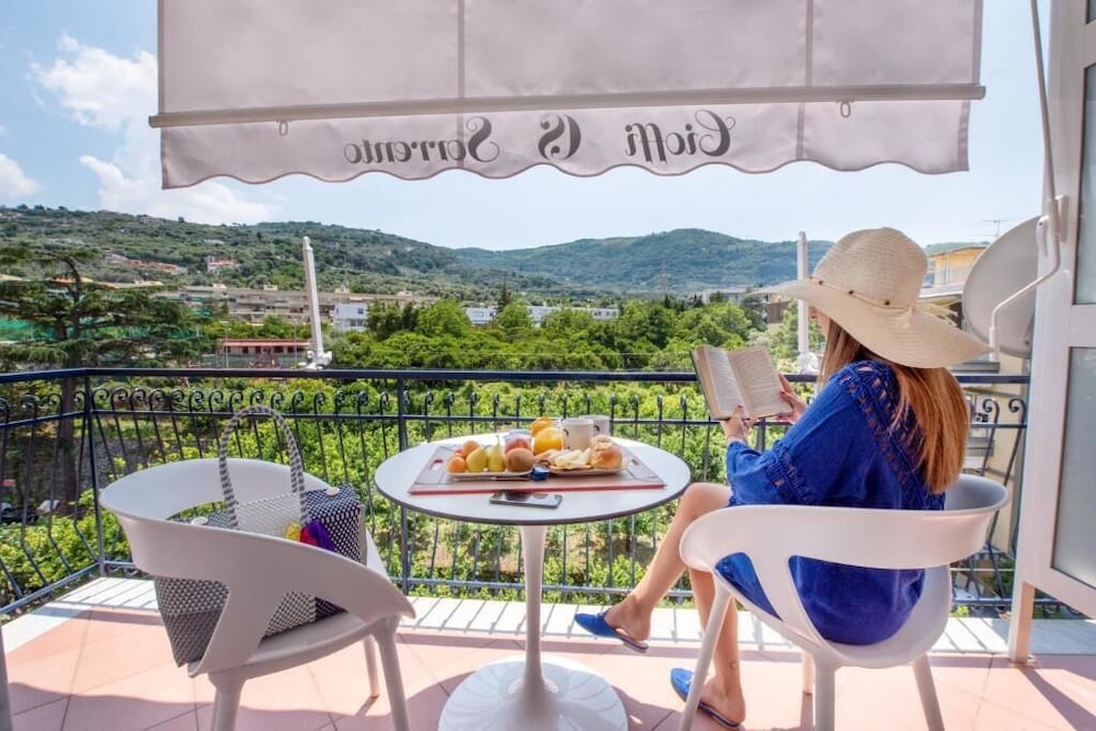 Cioffi Sorrento Rooms 44/50