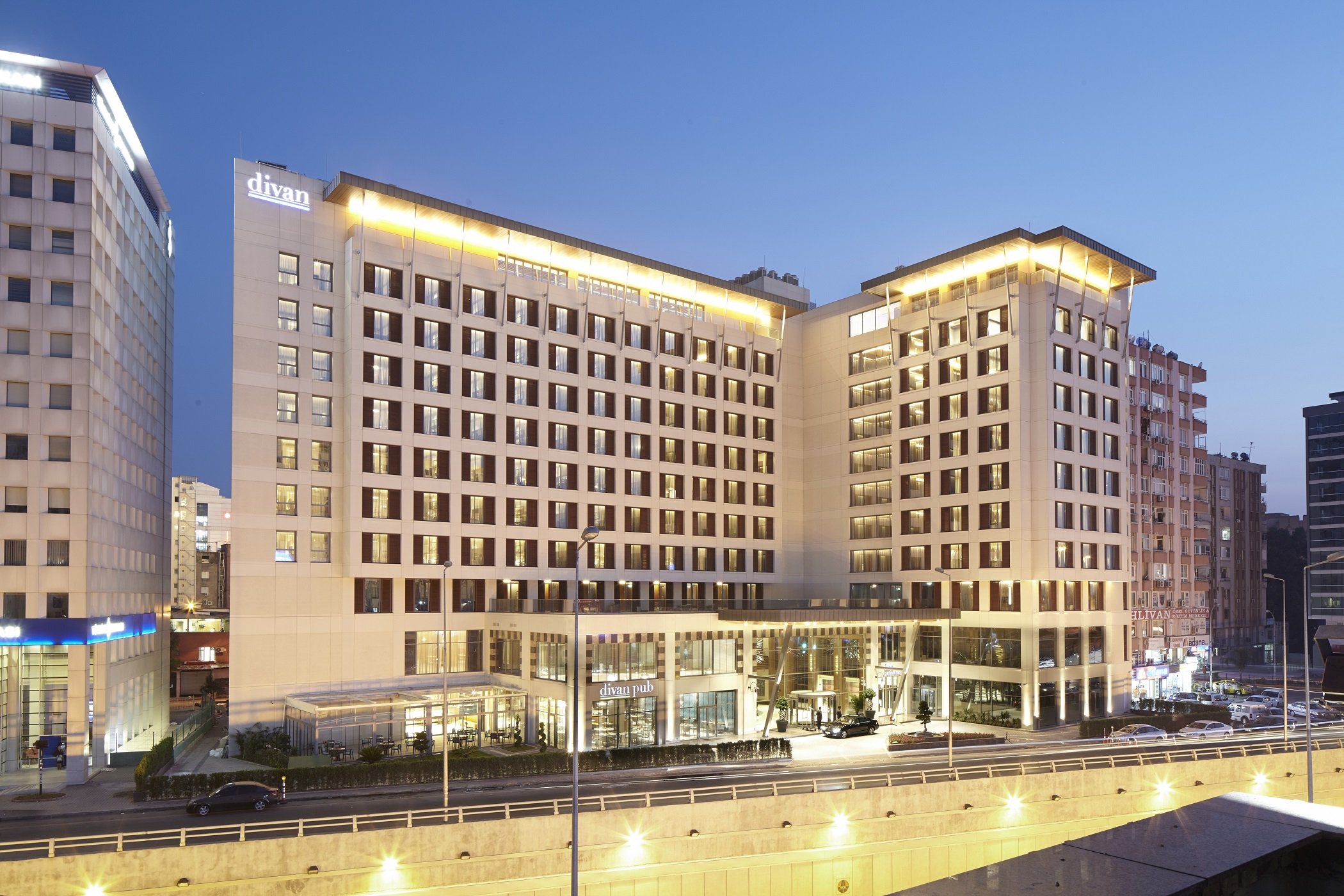 Divan Adana 2/21