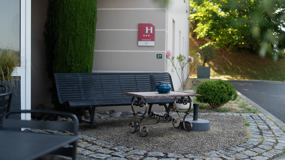 Hotel Kyriad Brive Ouest 55/59