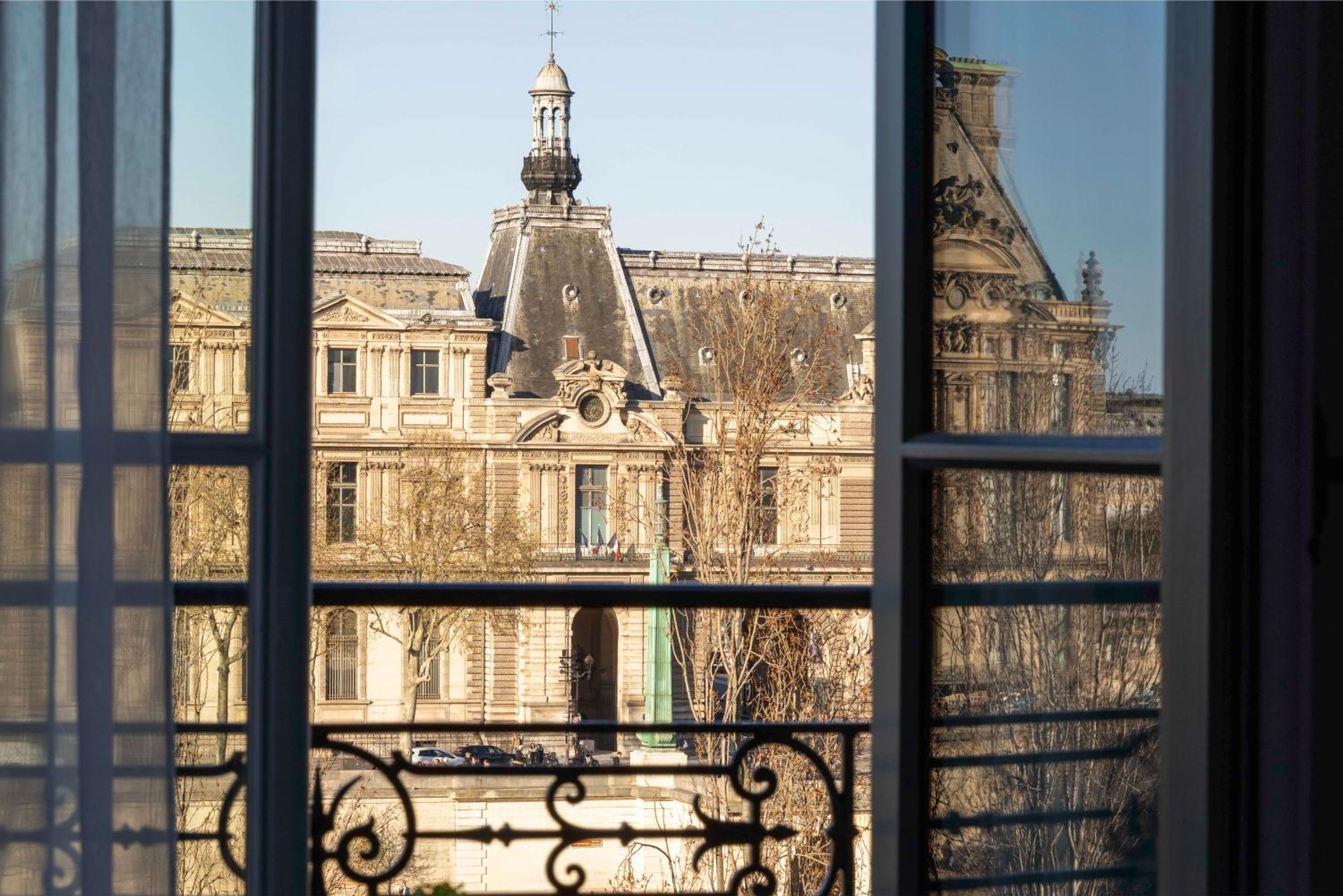 HOTEL DU QUAI VOLTAIRE 42/52