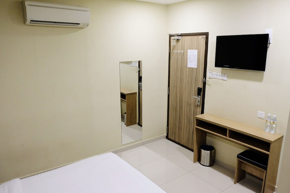Era Plus Hotel 14/35