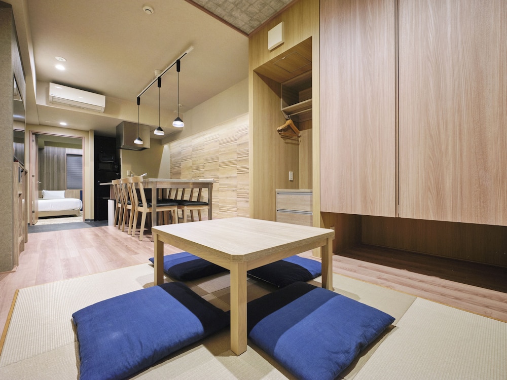 MONday Apart Premium Ueno 27/50