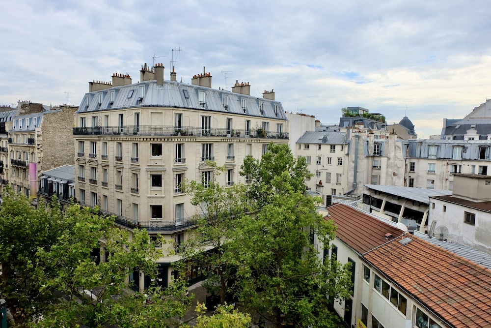 Hotel Edgar & Achille 5/65