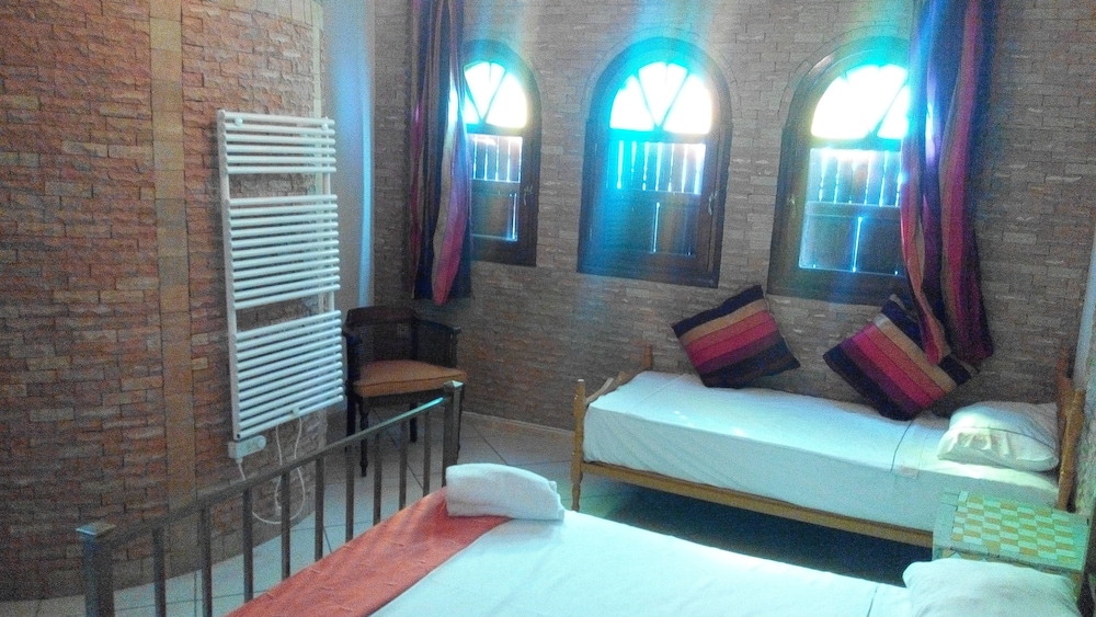 Pasta Plaza Hotel 14/39