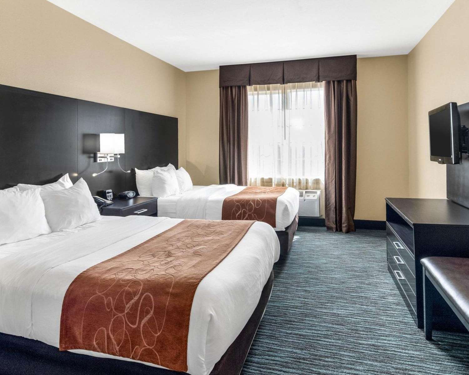 Suite, 2 Queen Beds