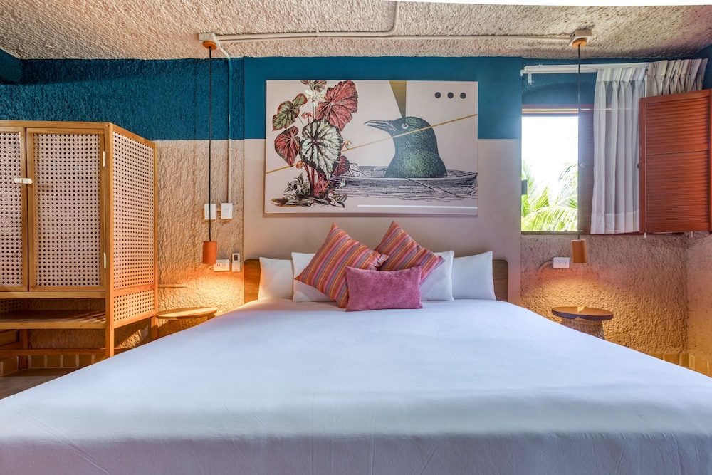 PREMIUM, SUITE, LAGOON VIEW