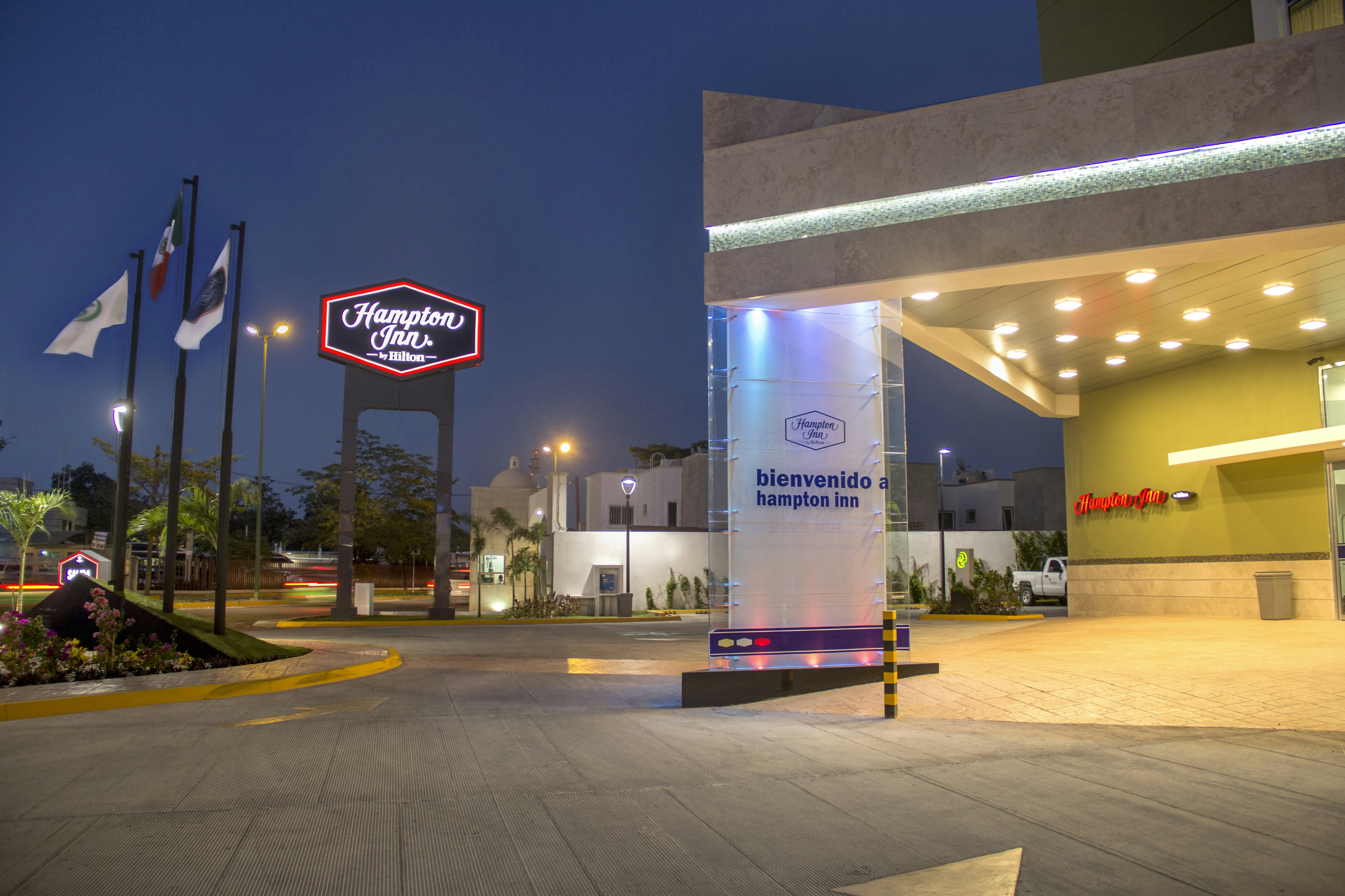 Hampton Inn By Hilton Villahermosa 50/52
