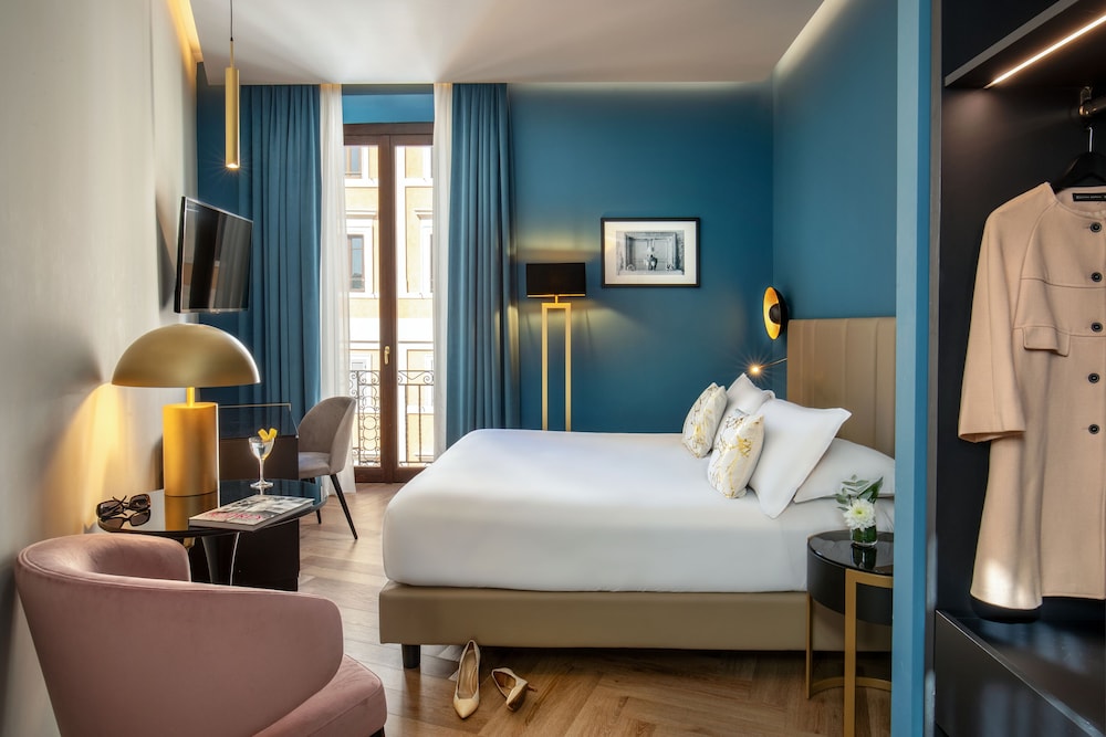 The Major Hotel 26/64
