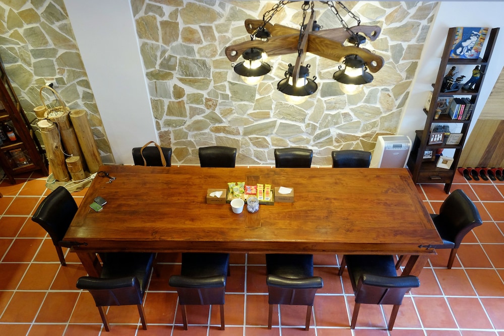 Shire Homestay 27/34