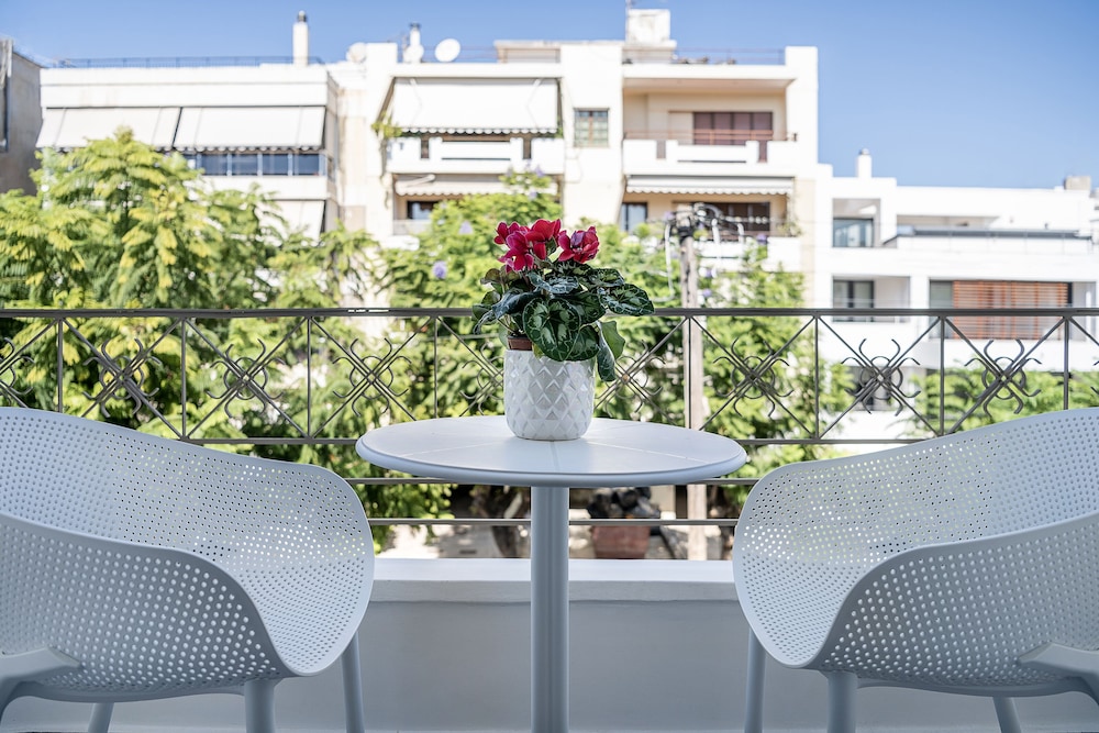 Epavli Boutique Hotel 48/65