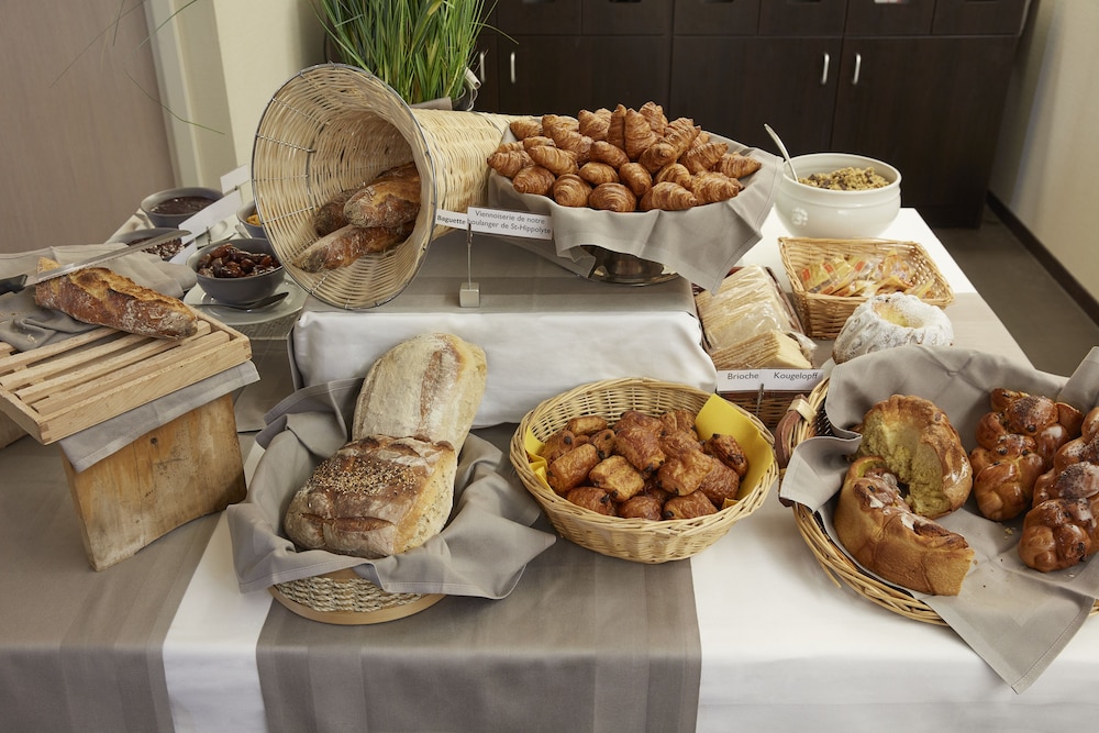 restaurant-cafeteria