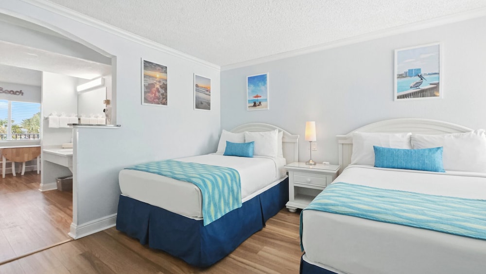 PELICAN POINTE SUITES 29/58