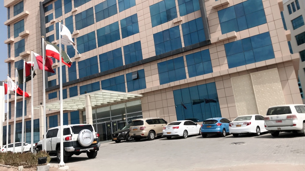 Grand Tourist Hotel 40/50