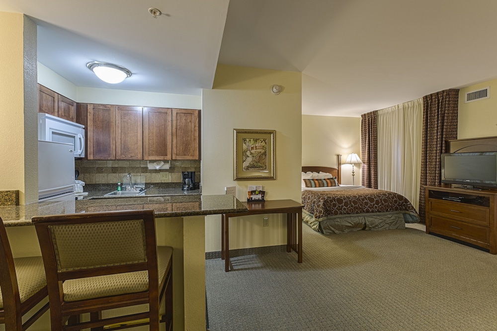 Staybridge Suites Harrisburg Hershey 7/79