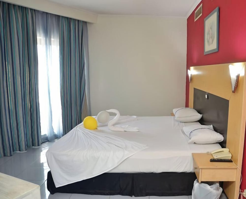 Aracan Pyramids Hotel 38/68