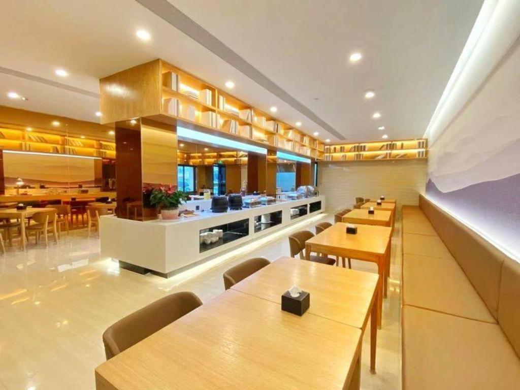 Greentree Inn Hangzhou Linan Wanma Road Express Hotel 7/42