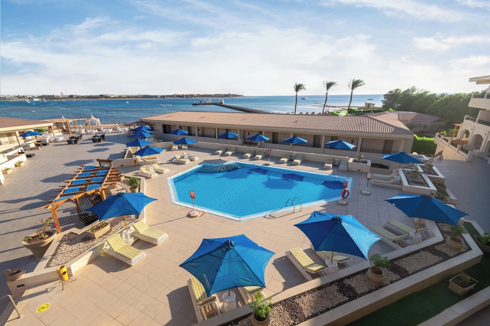 Cleopatra Luxury Resort Makadi Bay-Adults Only 16 68/72