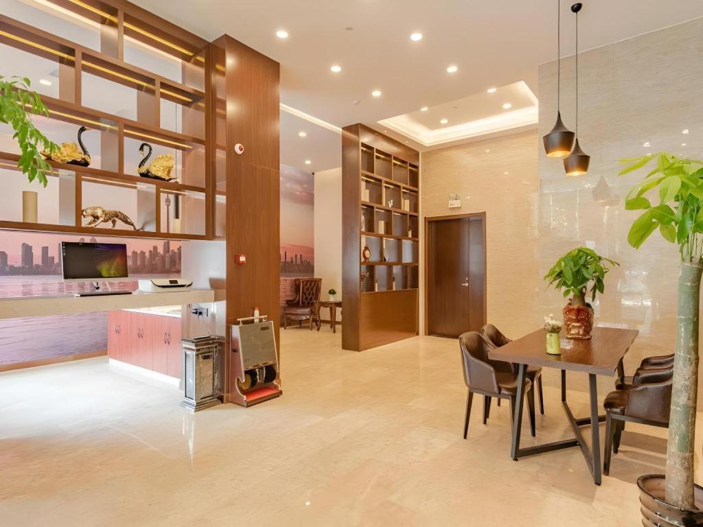 Gem Hefei Qianshan North Road Phoenix Hotel 32/50