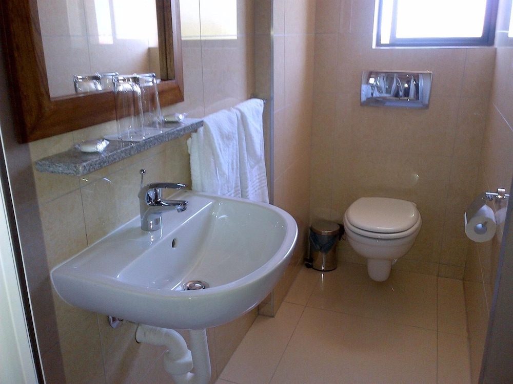 Mesami Hotel 18/37