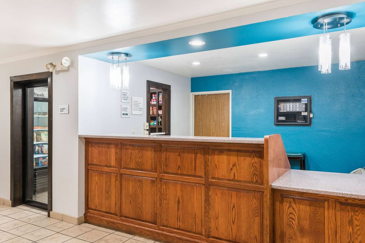 Country Inn & Suites by Radisson, Coeur d'Alene 2/27