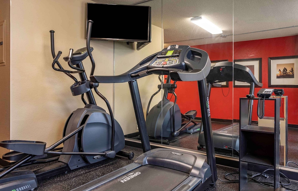 Extended Stay America Pittsburgh - West Mifflin 20/35