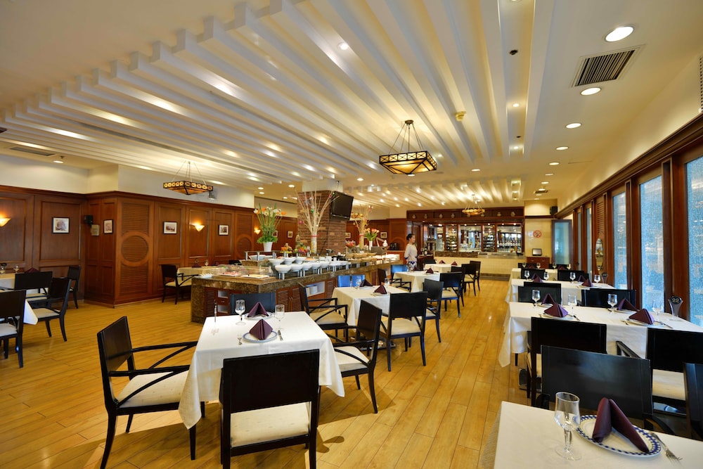 Dalian East Hotel 19/26