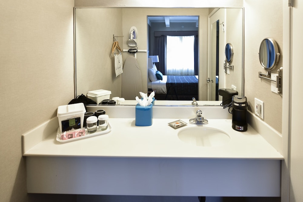 City Center Inn and Suites 64/65