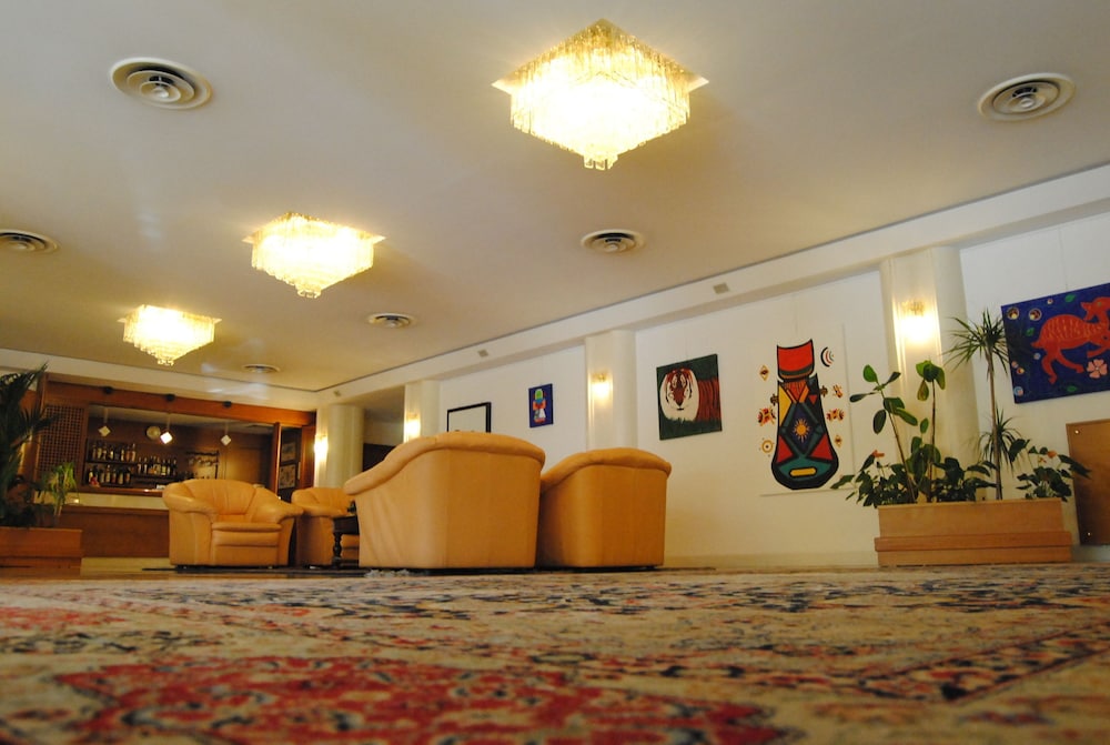lobby