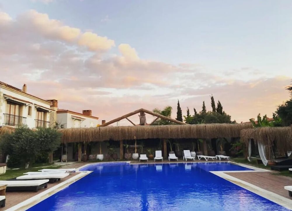 Alacati Pupil Hotel 47/50