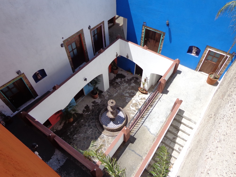HOTEL CASA ABOLENGO 34/35