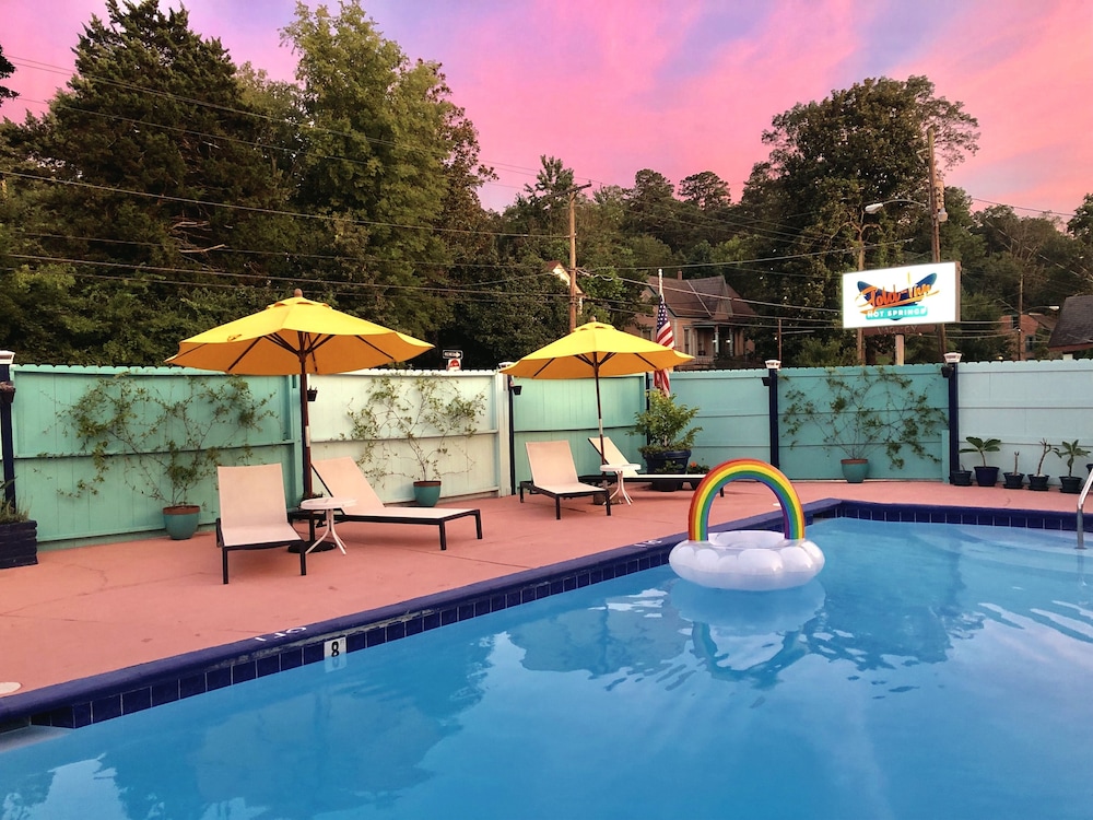 Alpine Inn 4/47
