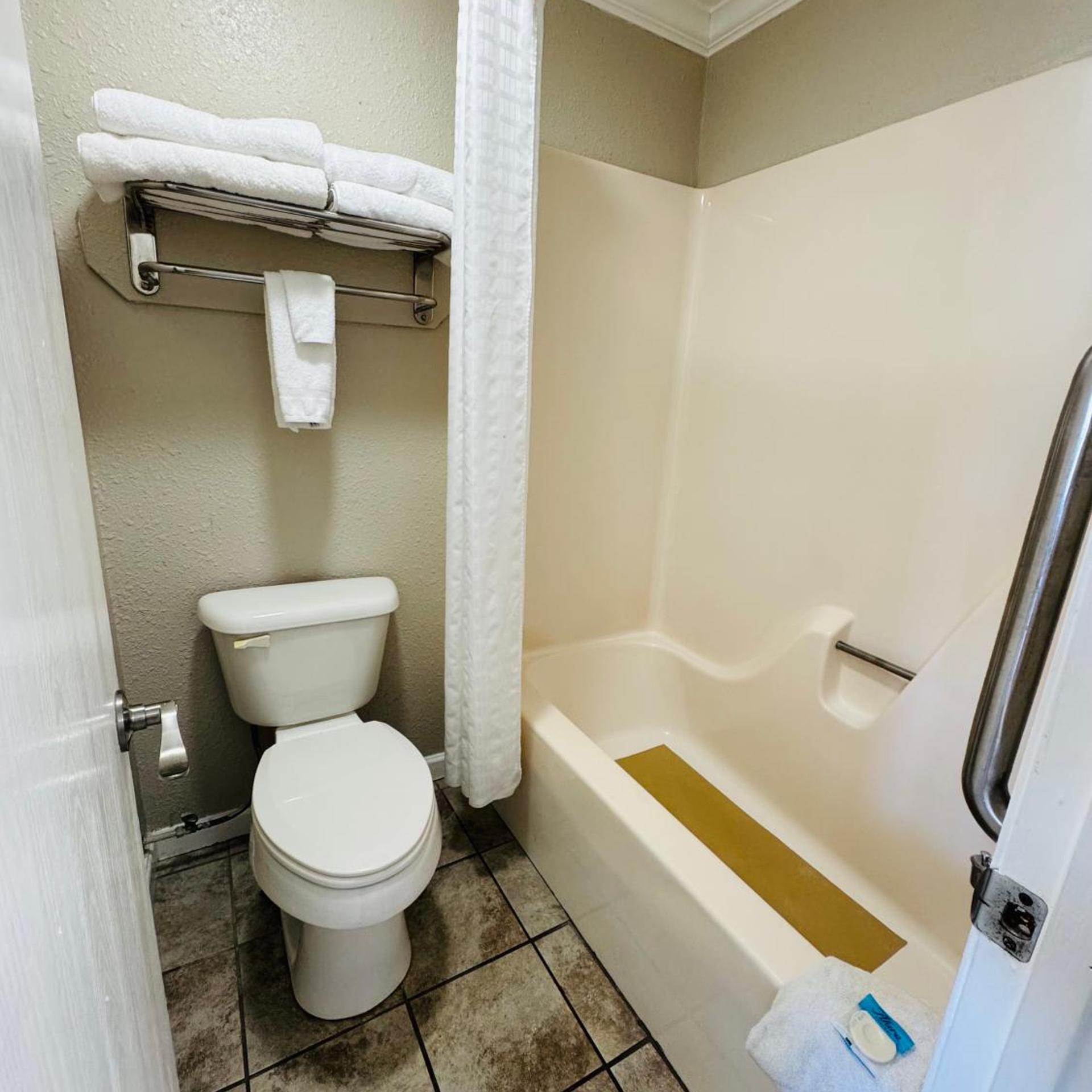 Oak Grove Inn 44/50