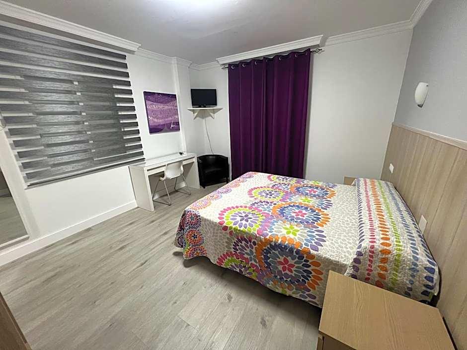 HOTEL DILA 16/50