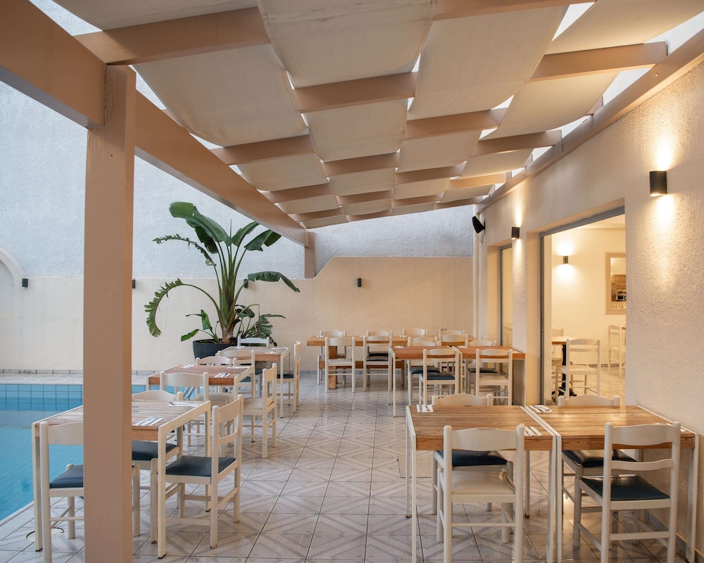 Central Hersonissos Hotel 63/73