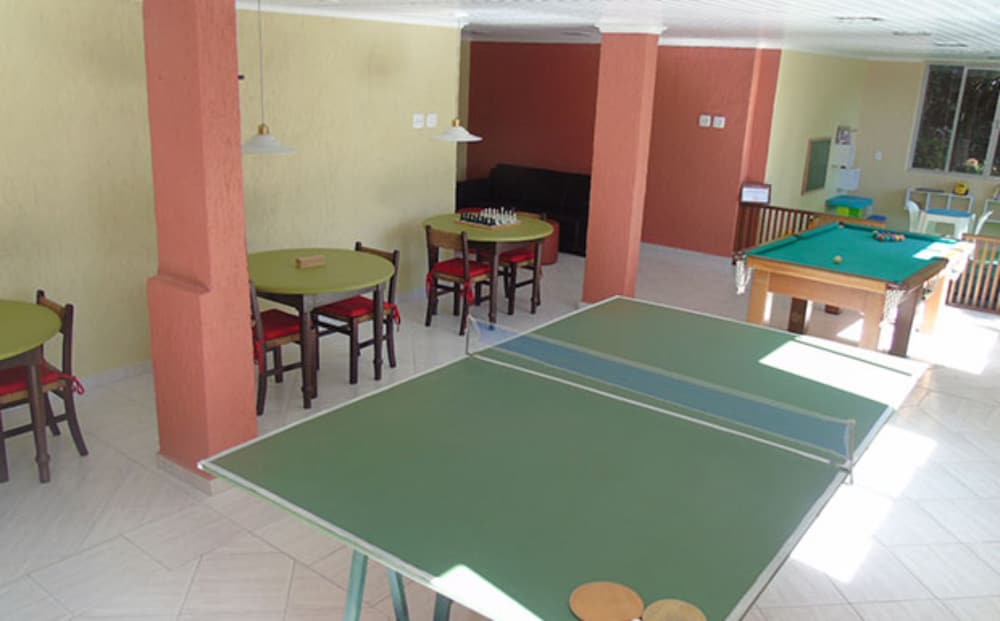 Galo Vermelho Hotel 53/67