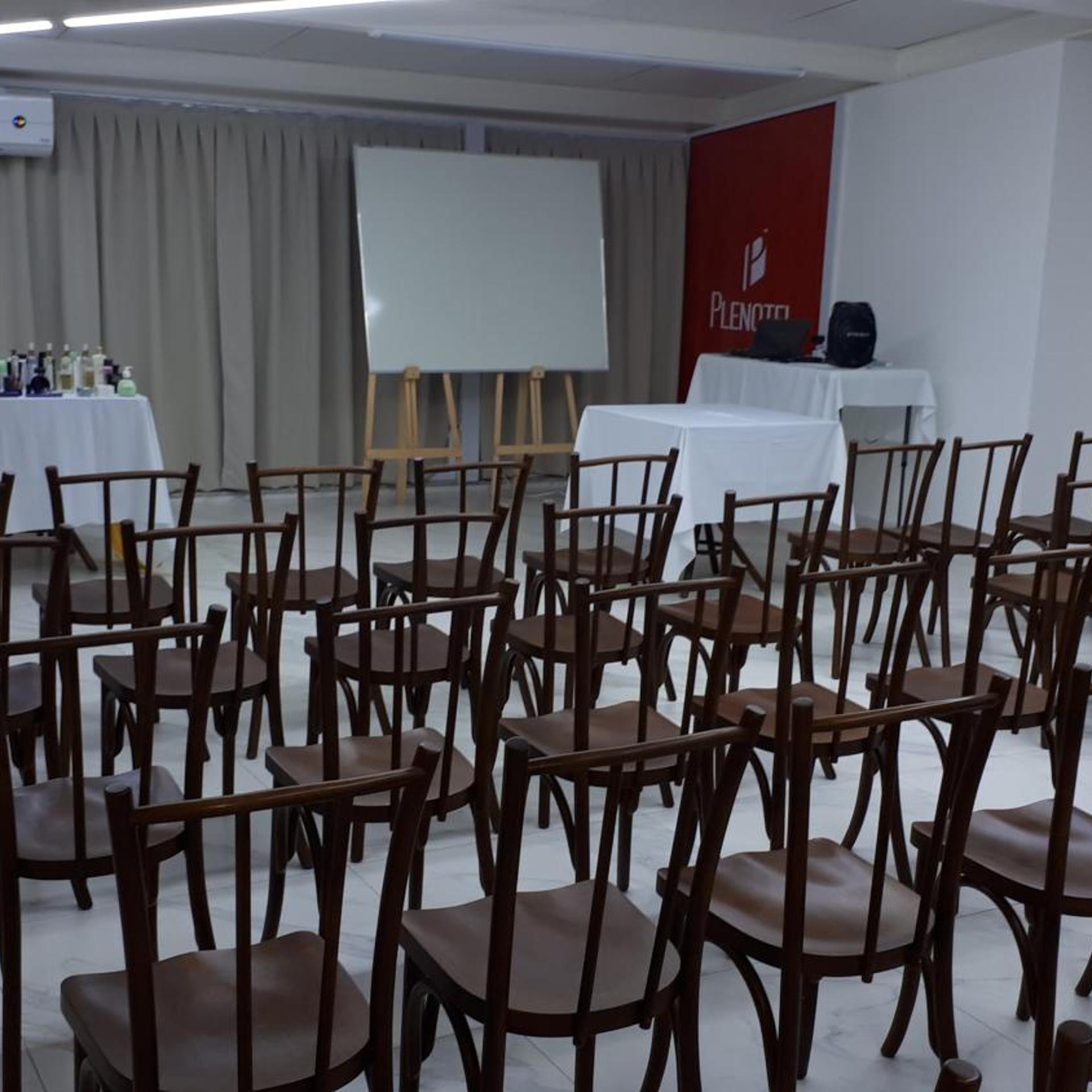 Plenotel Hotel 33/38